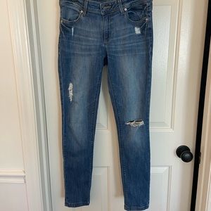 DL 1961 distressed jeans